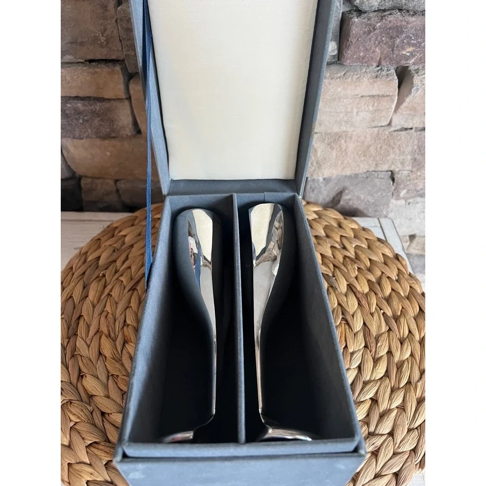 Lenox Two Hearts Silver Plated Champagne Toasting Flutes Set of 2 With Box